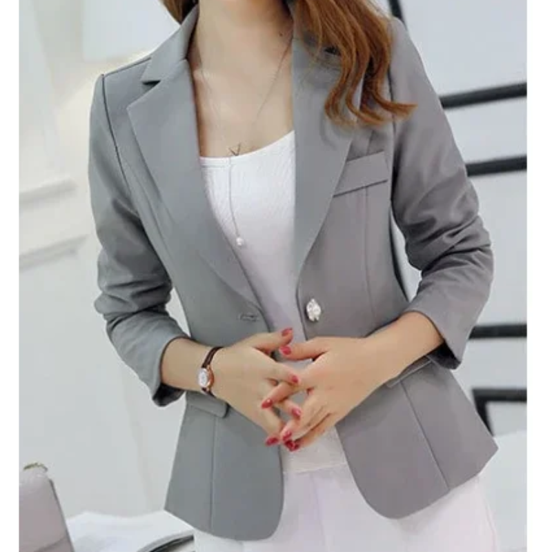 WW | Tailored Blazer with Structured Silhouette and One Button