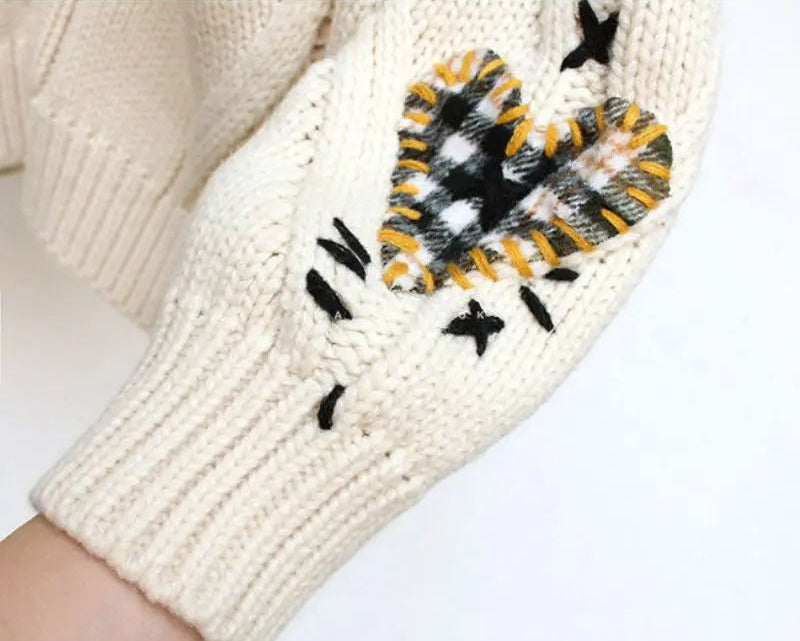 WW | Knitted V-neck Cardigan for Women with Embroidery