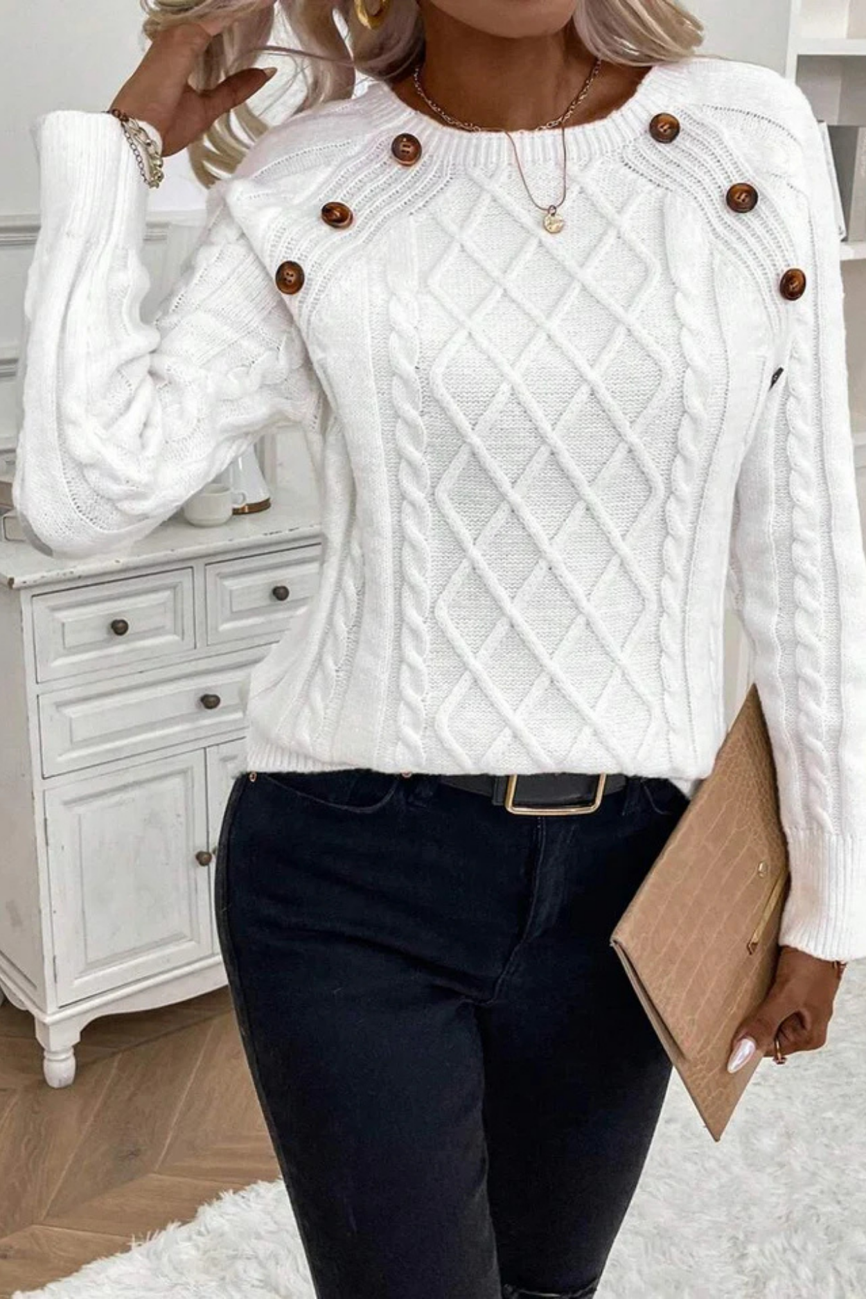 Cora | Knitted jumper with button details