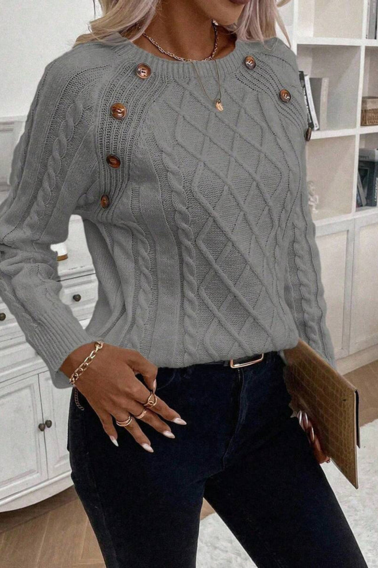 Cora | Knitted jumper with button details
