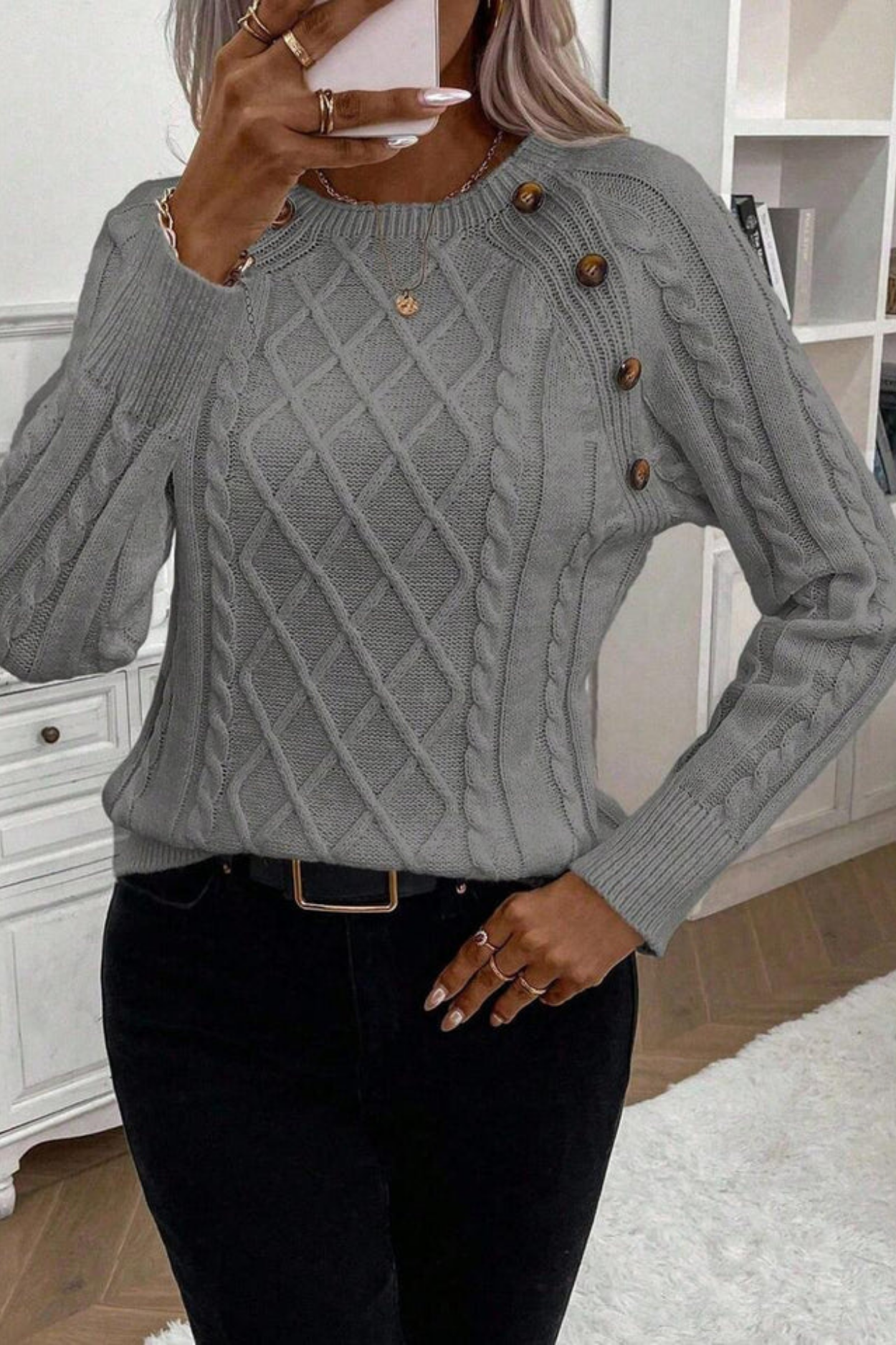 Cora | Knitted jumper with button details