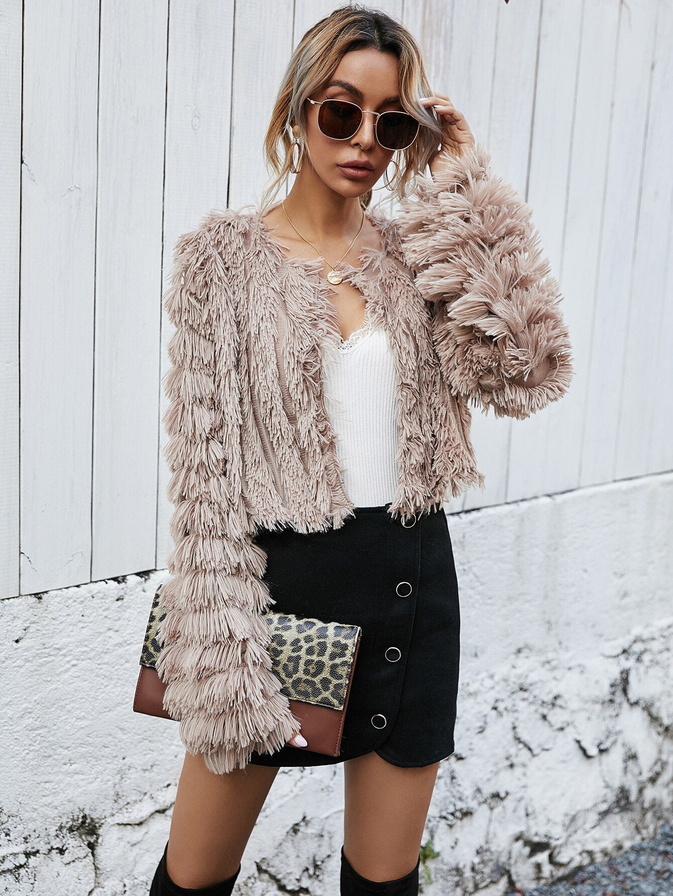 WW | Fell Cropped Jacke - Plüsch-texturiertes Design - Winter Glam - Abendmode