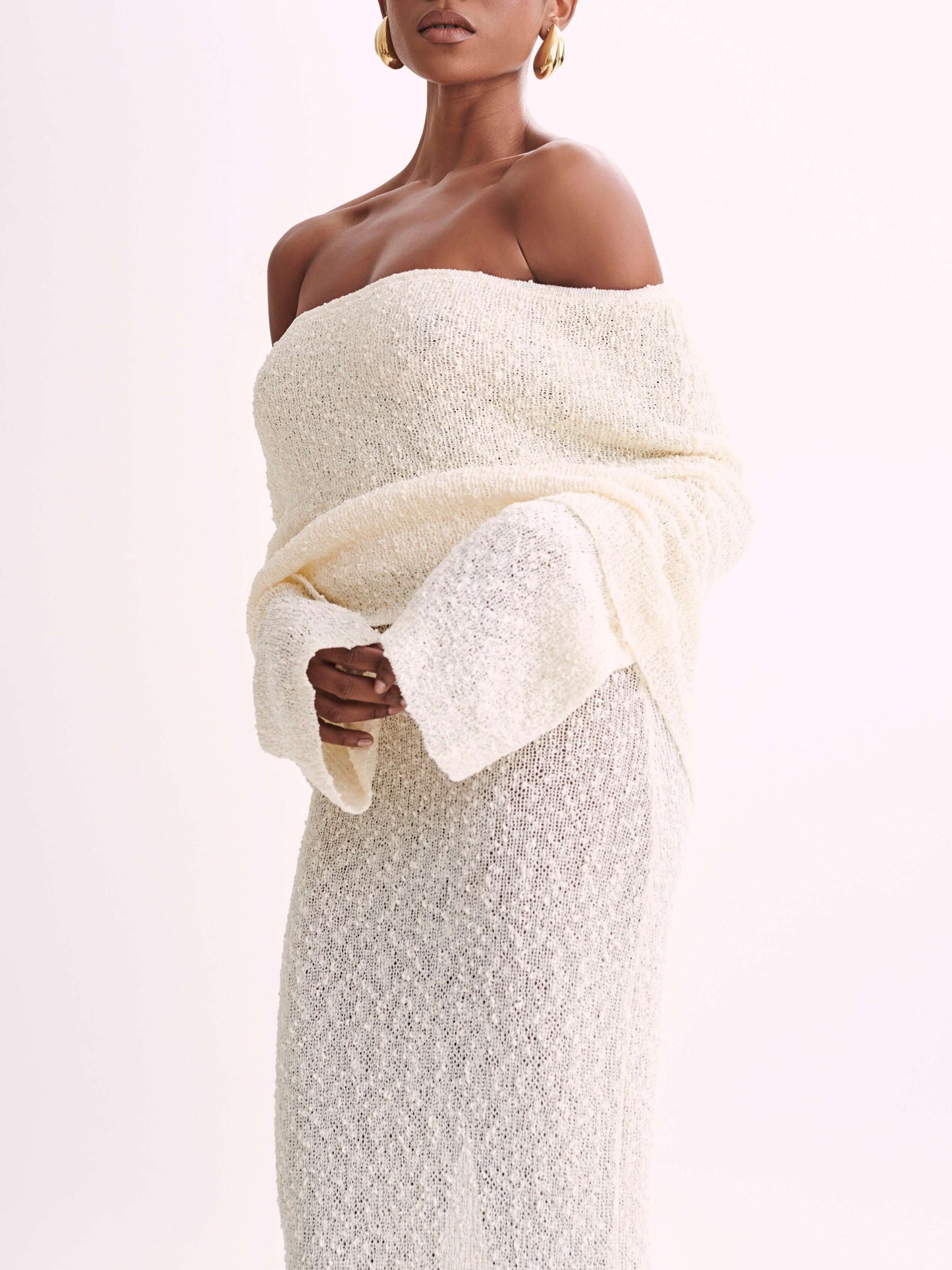 Kenvira™ | Off-the-shoulder dress