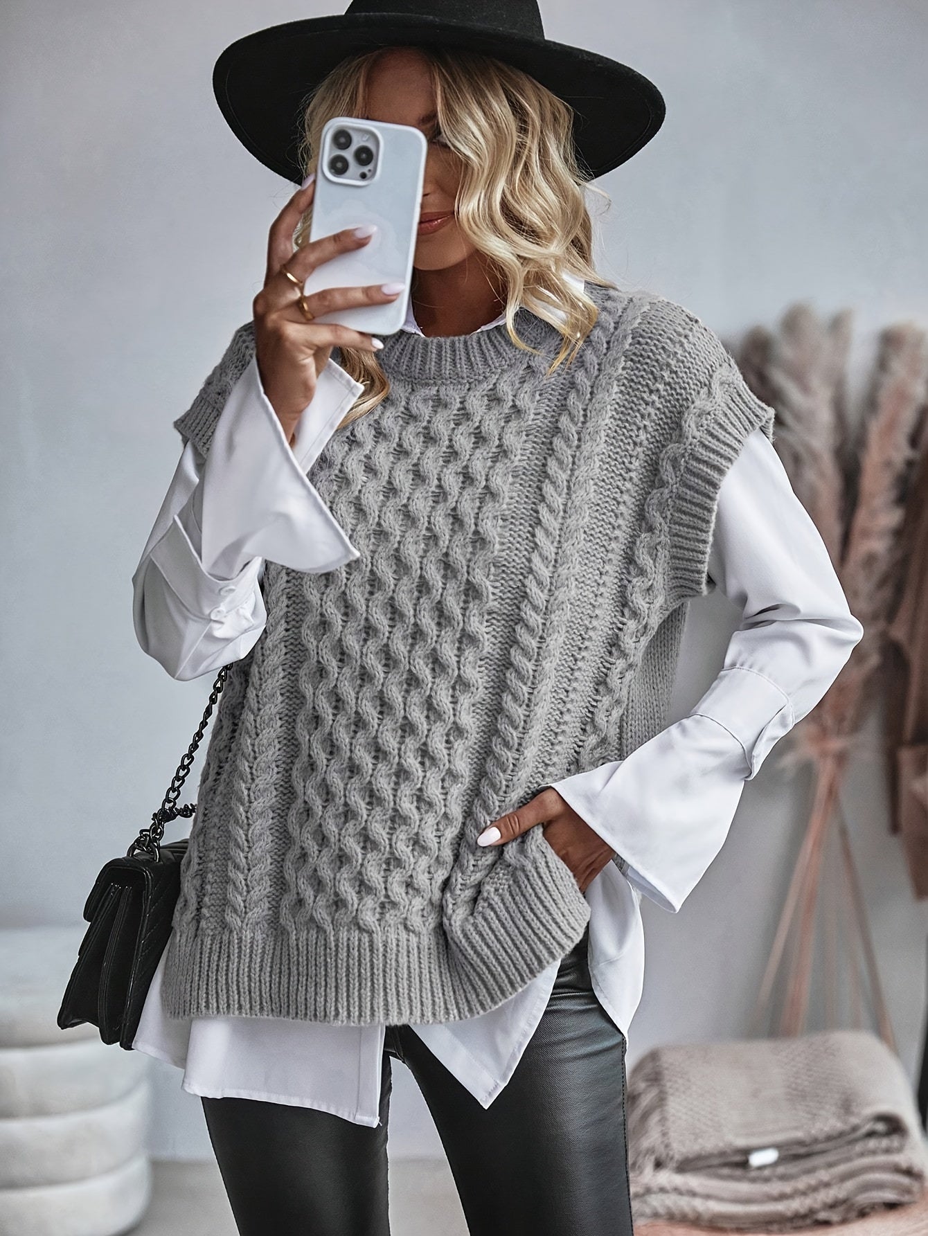 WW | Strickjacke mit Öffnungen für Damen