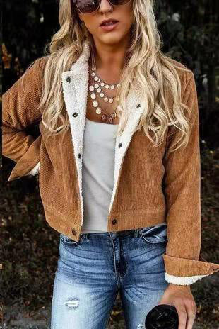 WW | Short jacket in a casual style