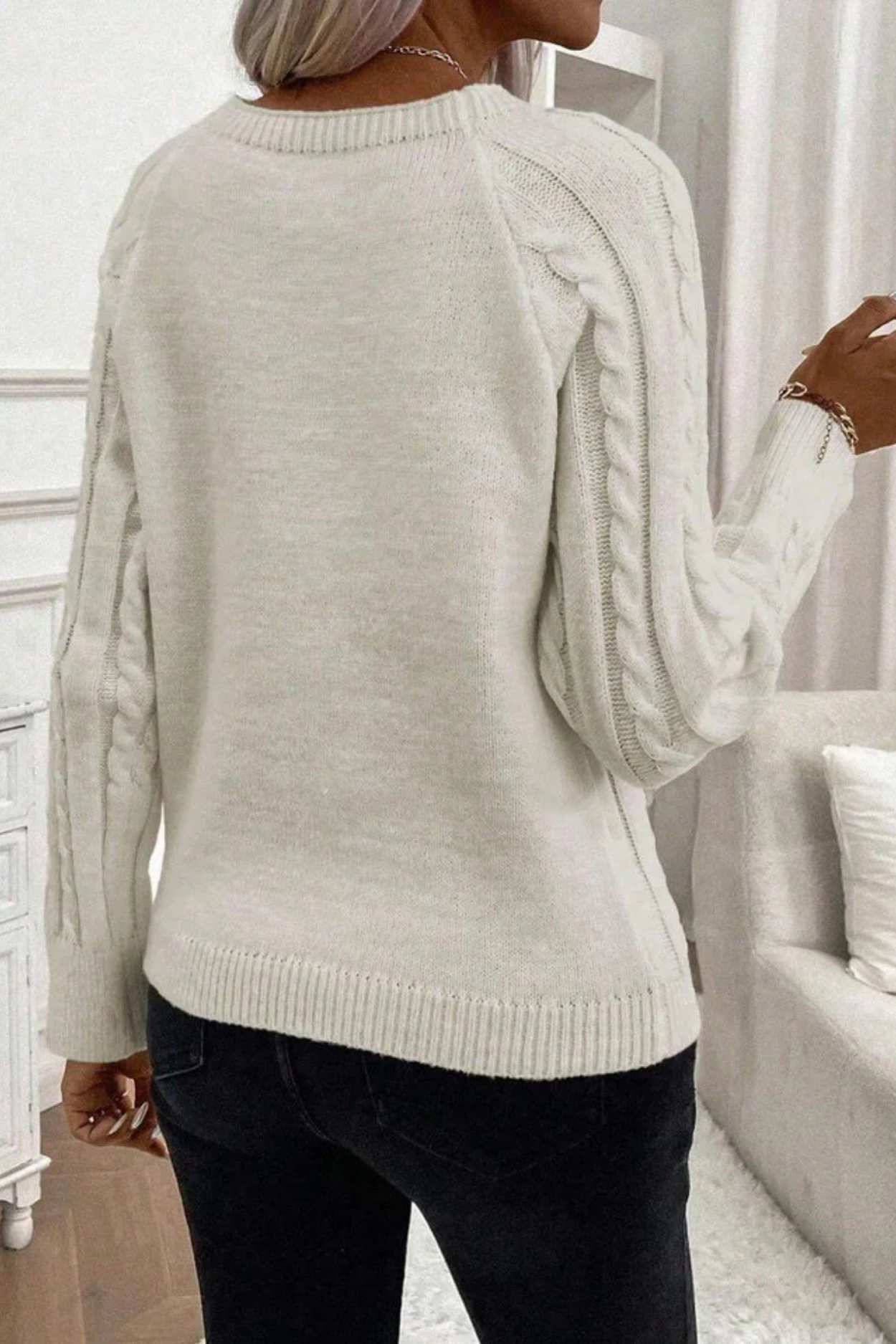 Cora | Knitted jumper with button details