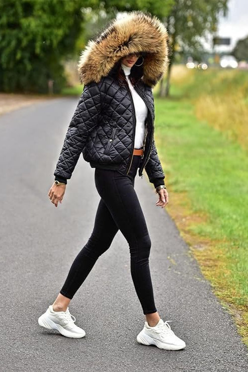 WW | Lässige Kapuzen-Pufferjacke