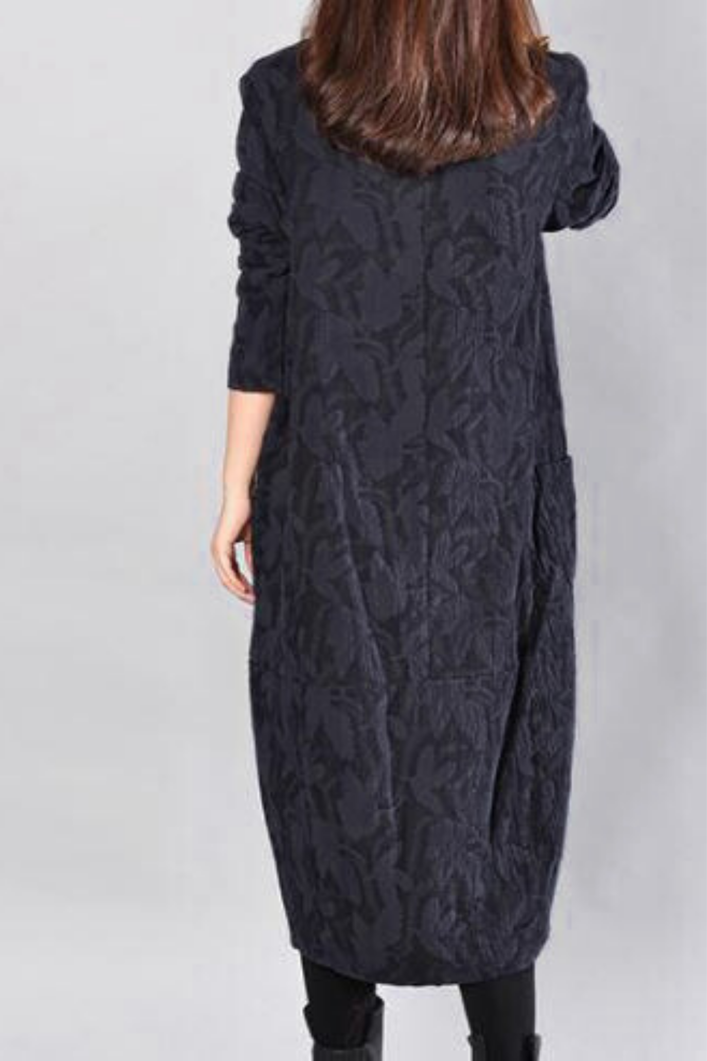 Kayla Maxi Dress with Leaf Print - Black