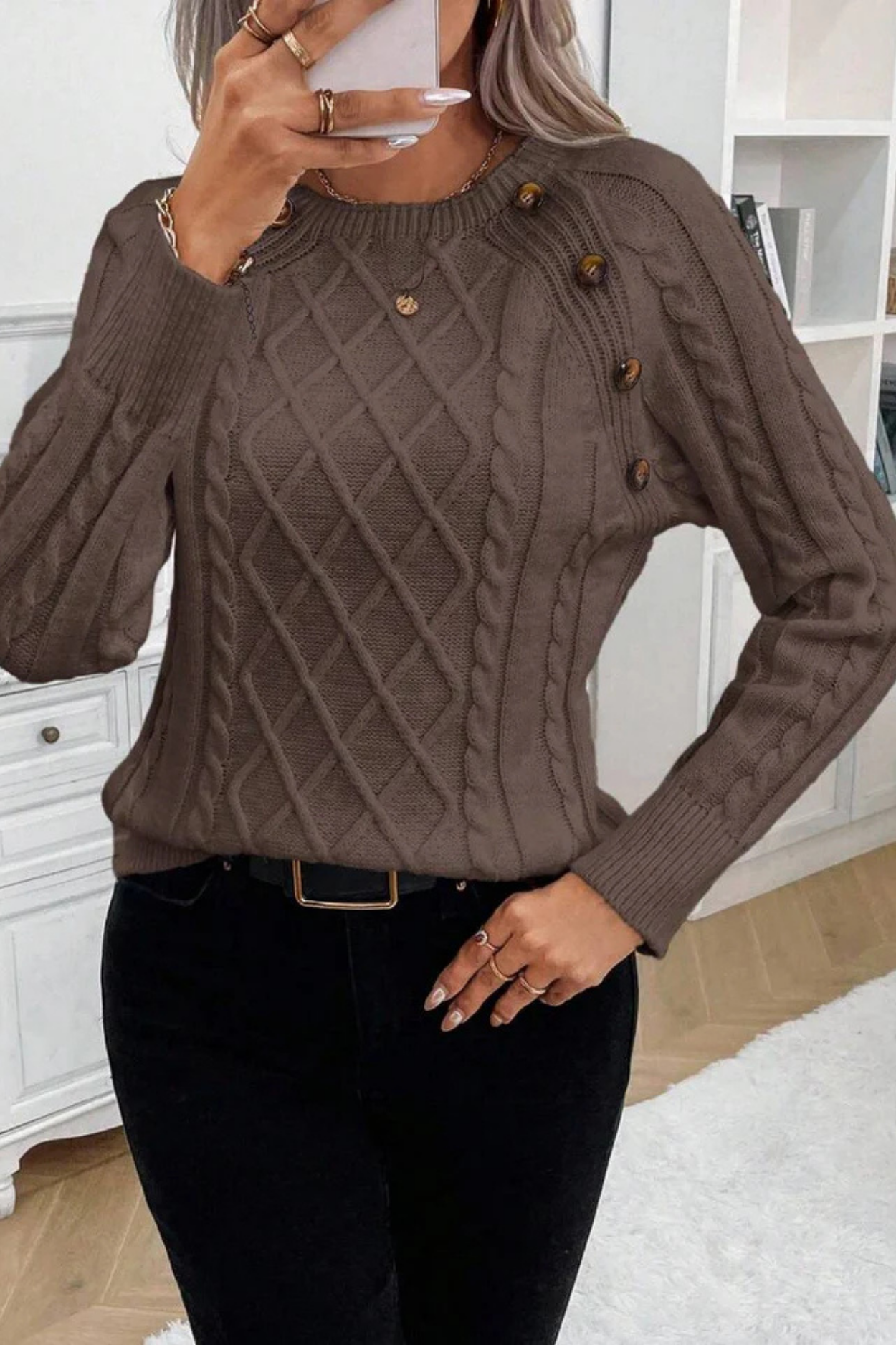 Cora | Knitted jumper with button details