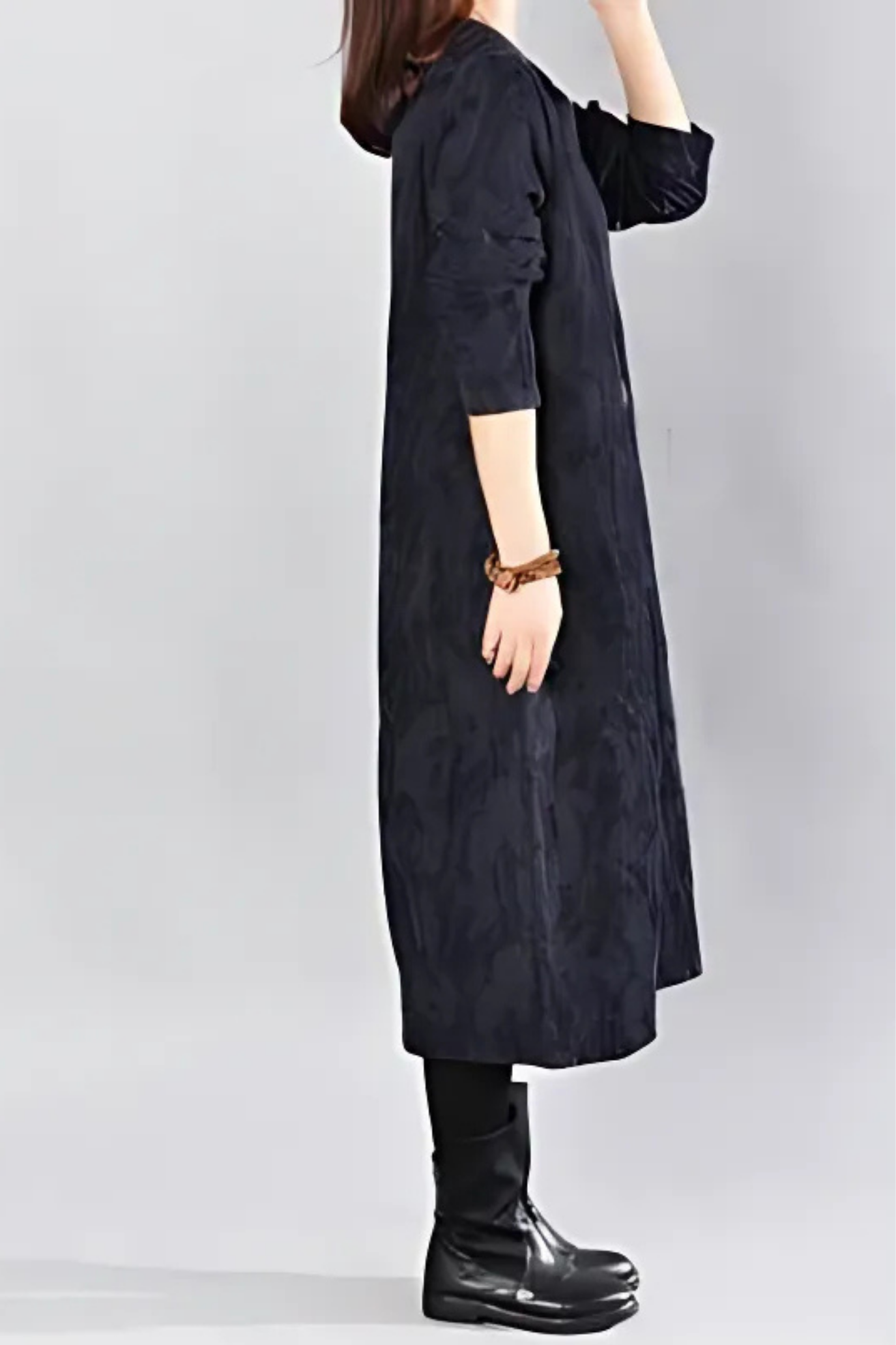 Kayla Maxi Dress with Leaf Print - Black