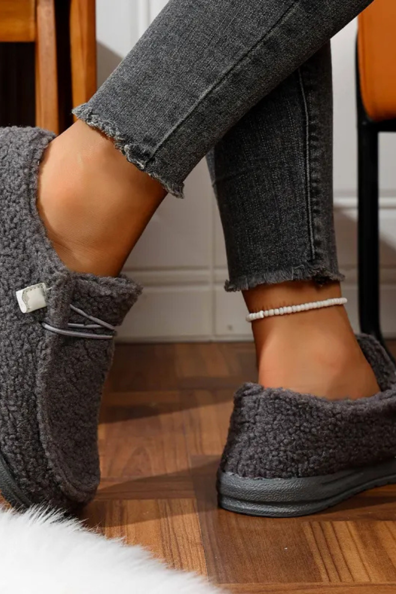 Winnie Warm Teddy Slippers - Grey