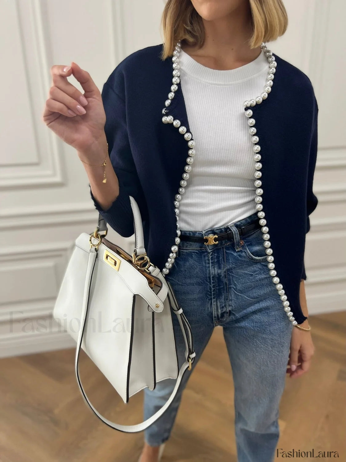 WW | Strickjacke mit Perlenverzierung und Fransensaum