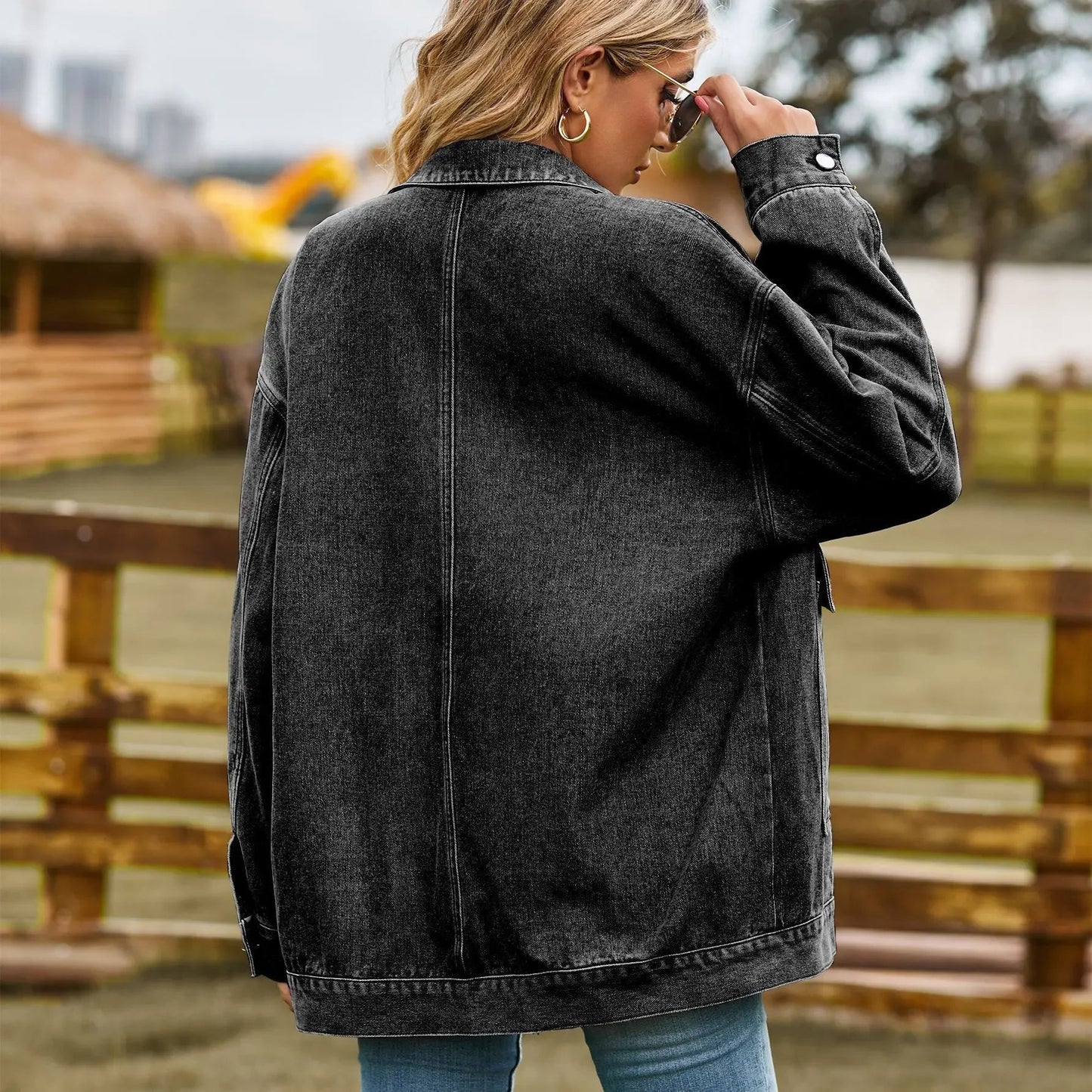 WW | Classic Vintage Denim Jacket for Women