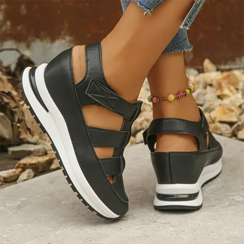 WW | Orthopedic Hook-and-Loop Sandals