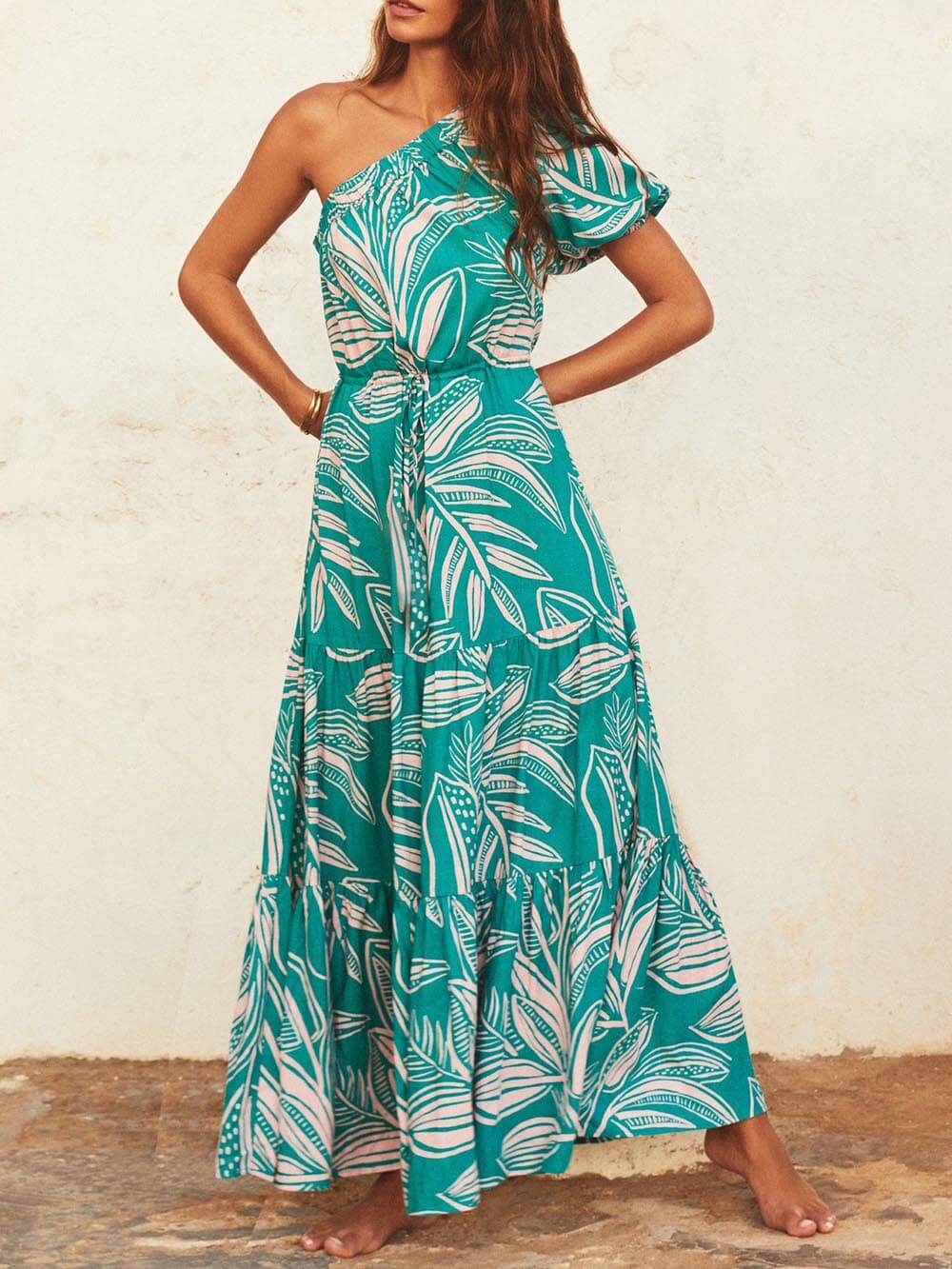 Off-the-shoulder Dress with Palm Leaf Print and Floral Vacation Style