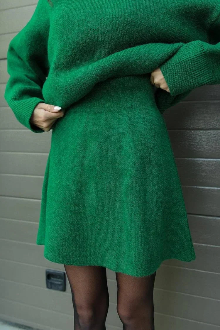 WW | Knit Two-Piece - Oversized Sweater & Mini Skirt - Autumn Outfit
