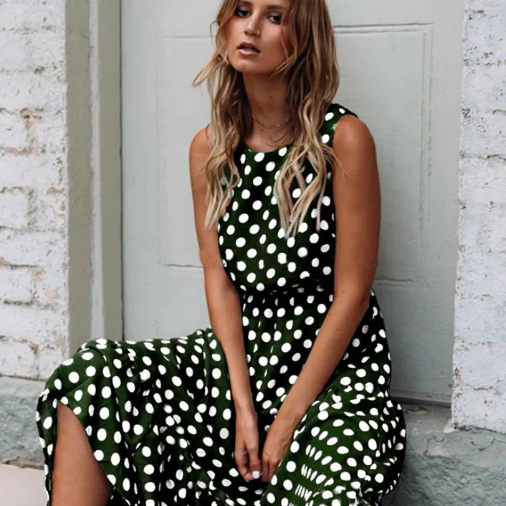 WW | Schwarzes Polka Dot Midikleid Für Einen Retro Chic Look