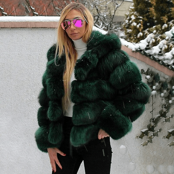 WW | Oversized Faux Fur Coat - Plush & Warm - Hooded Winter Jacket