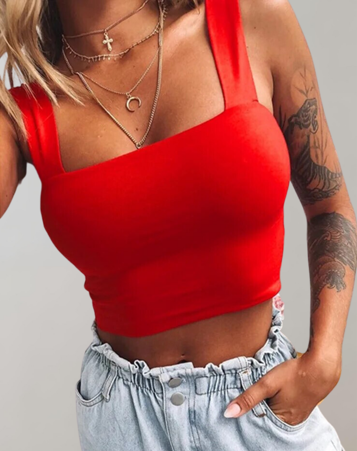WW - Women's Cut-Out Crop Top