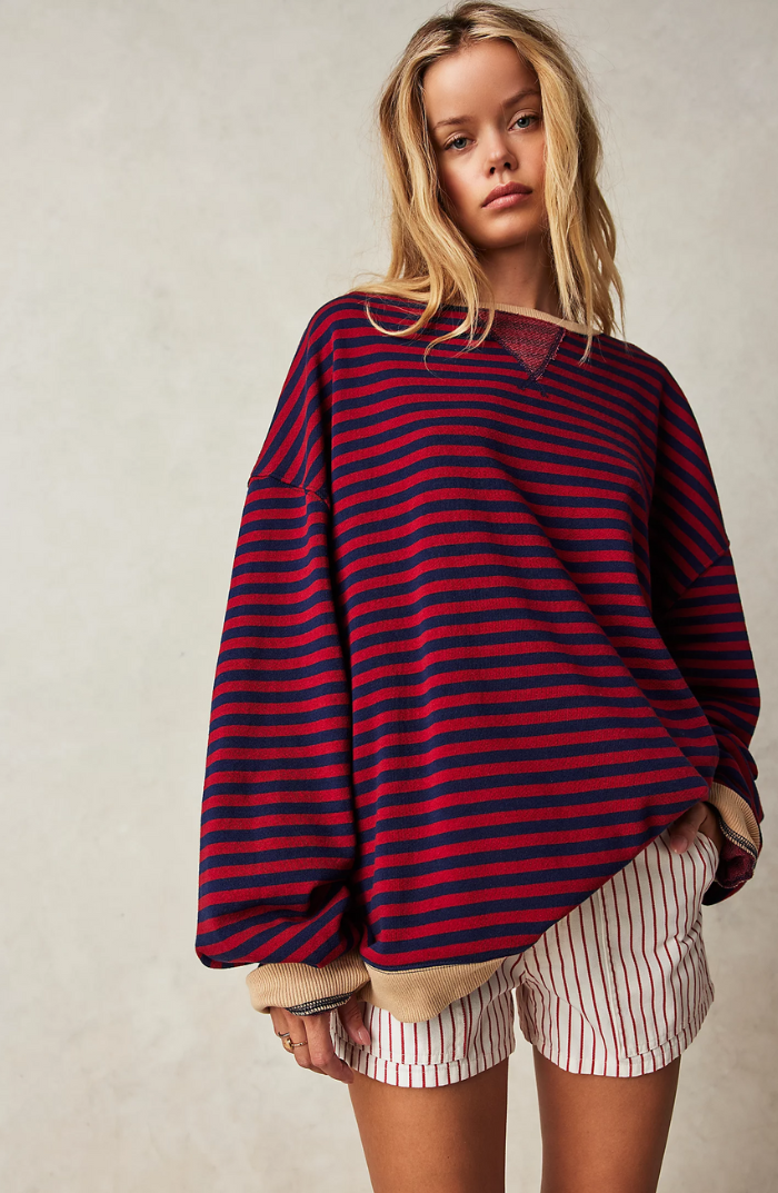 WW | Gestreifter Oversized Pullover Stilvoll, Warm und Verspielt