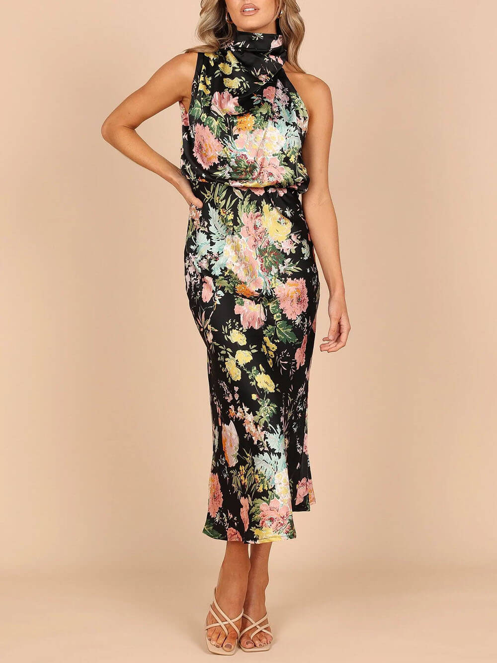 Maxi dress with halterneck, floral pattern, and elasticated waist