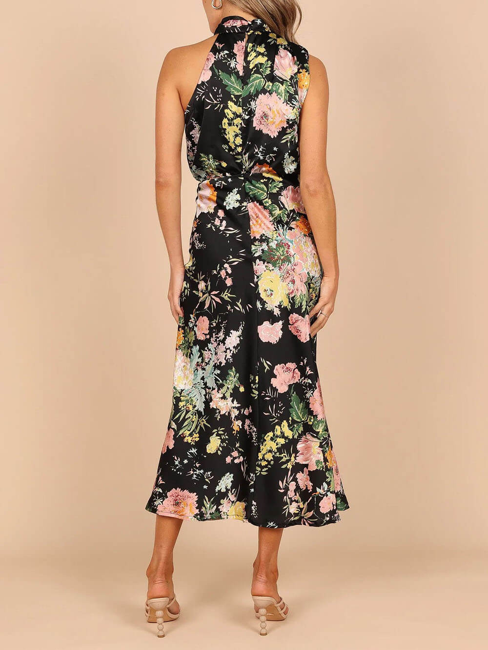Maxi dress with halterneck, floral pattern, and elasticated waist