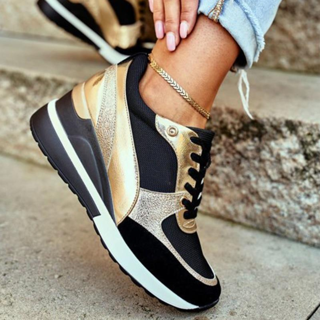 WW | Stylish Wedge Sneakers