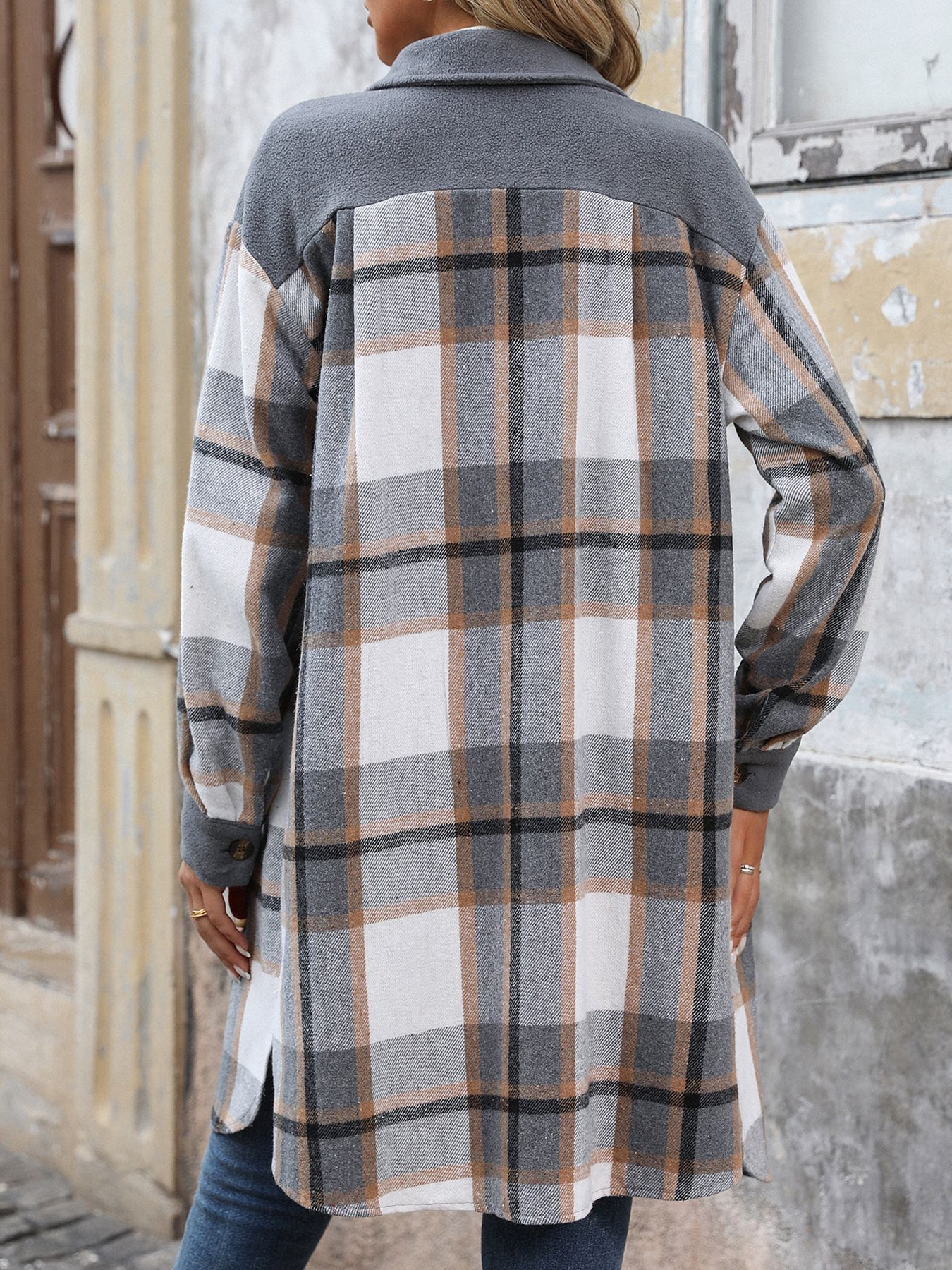 WW | Plaid Button-Up Jacket