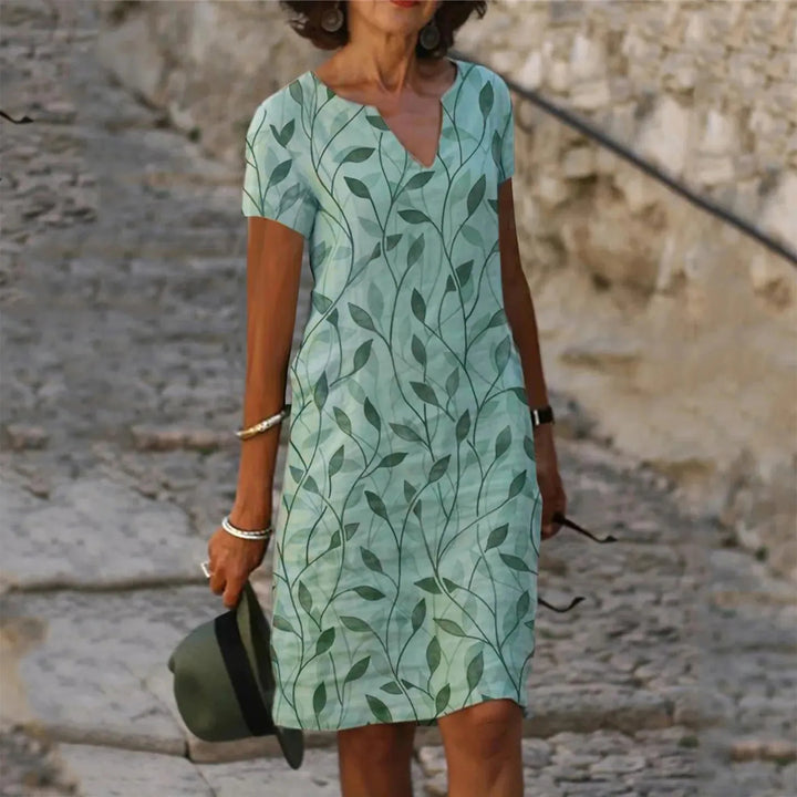 WW | Einfaches, Bequemes Kleid mit Blättermotiv