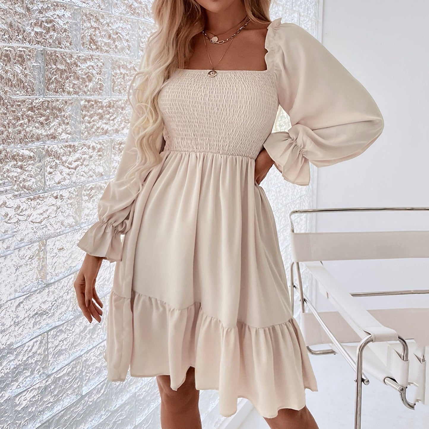 Dress - Strahlen Sie feminine Eleganz aus in diesem gerüschten Minikleid!