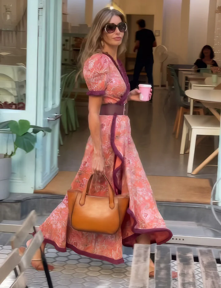 Angelina | Elegant pink maxi dress with short sleeves