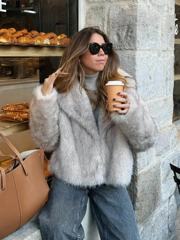 WW | Luxurious Short Jacket for Women