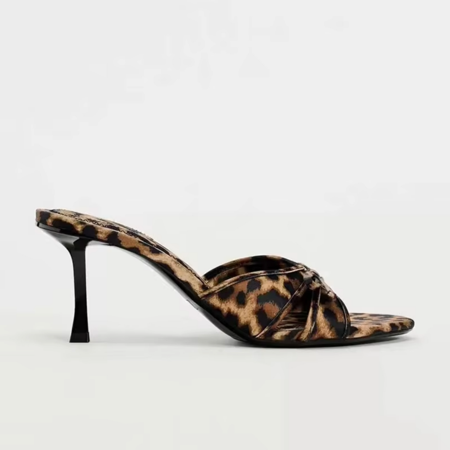 WW | High-Heeled Slippers mit Leopardenmuster