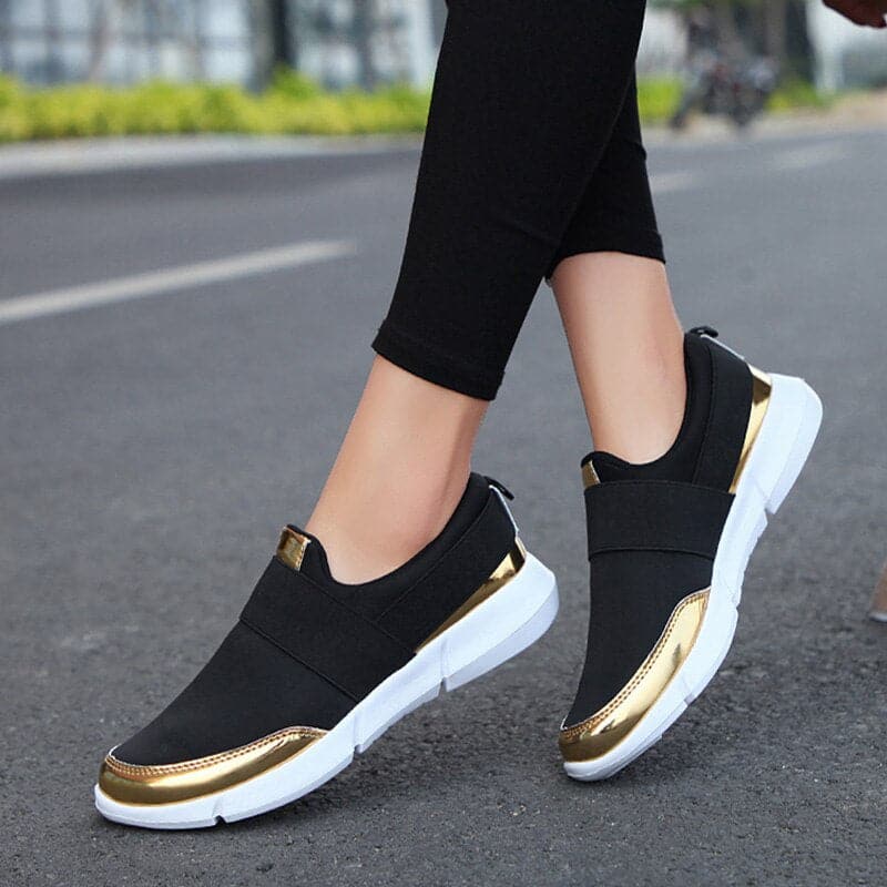 WW | Fantastic Sneakers with Air-cushion Sole