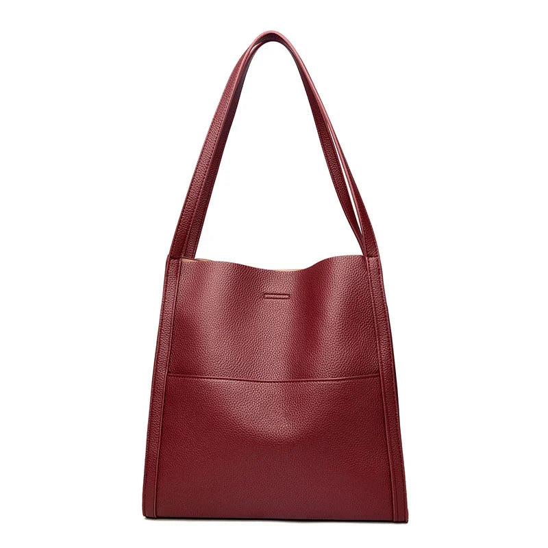 – Plain shoulder bag made of genuine leather
