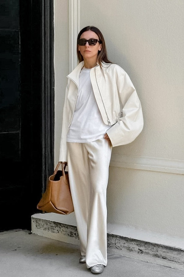 WW | Minimalist Weißer Trenchcoat
