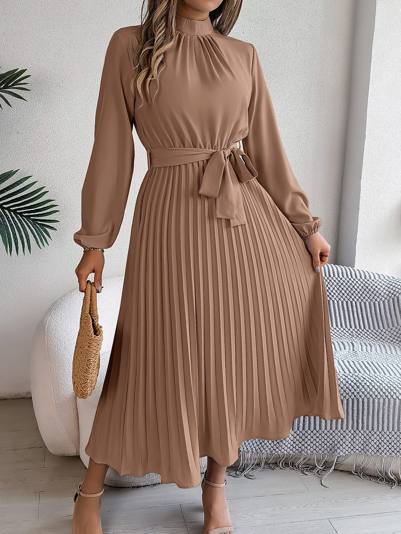 WW | Elegantes Und Zeitloses Plissee Kleid