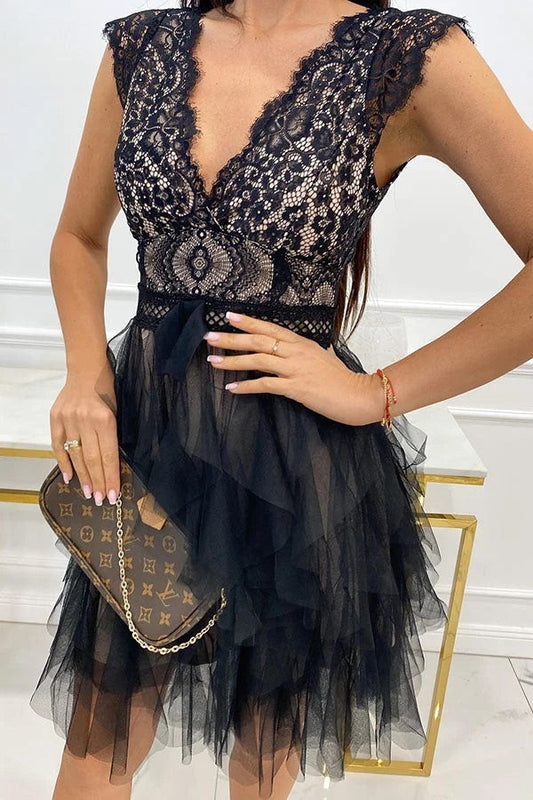 WW | Infinite Beauty Lace Tulle Midi Dress