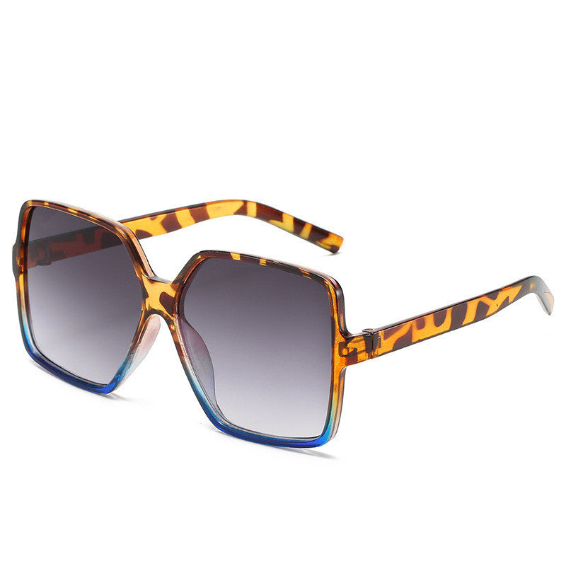 WW | Large Gradient Sunglasses for Women