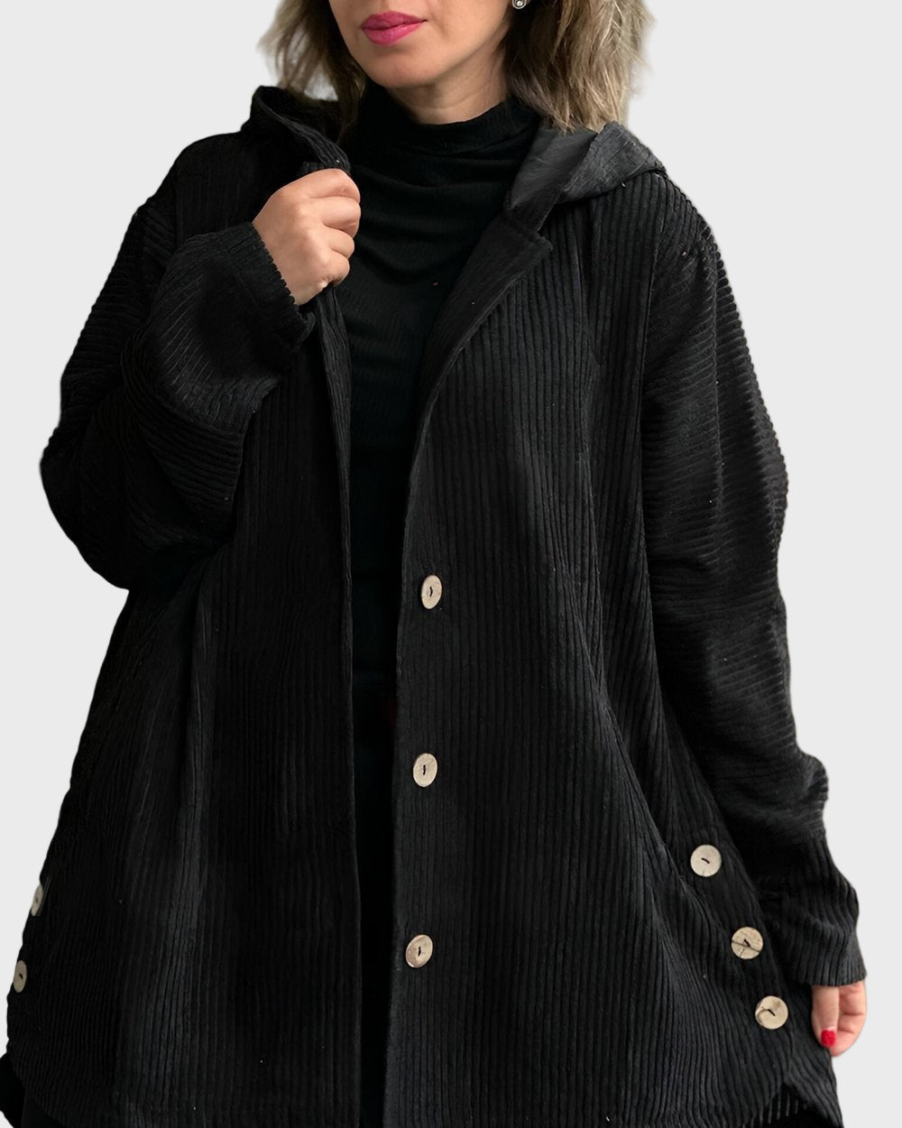 WW | Jacket with Hood and Buttons