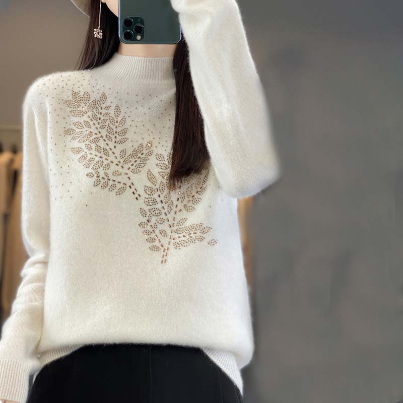 WW | Knitted Sweater with Pretty Leaf Pattern