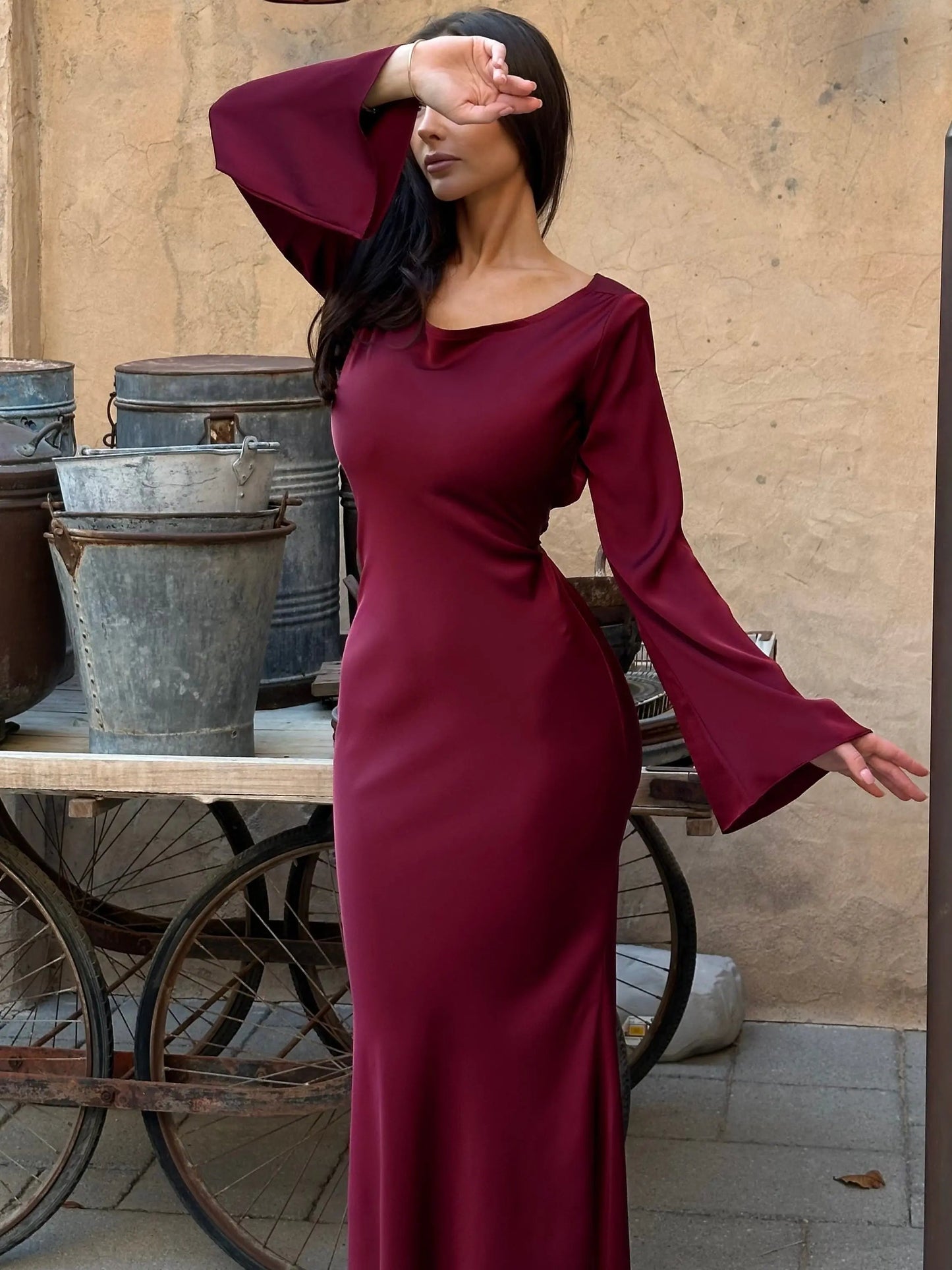 WW | Fließendes Maxi Kleid Mit Langen Ärmeln Für Damen