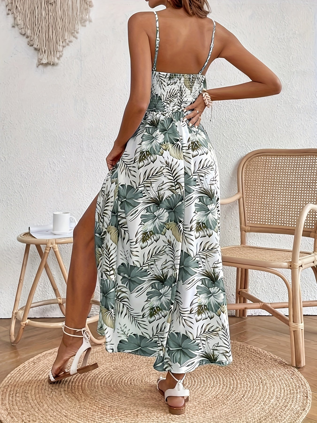 Lorelei – Elegant Floral Dress