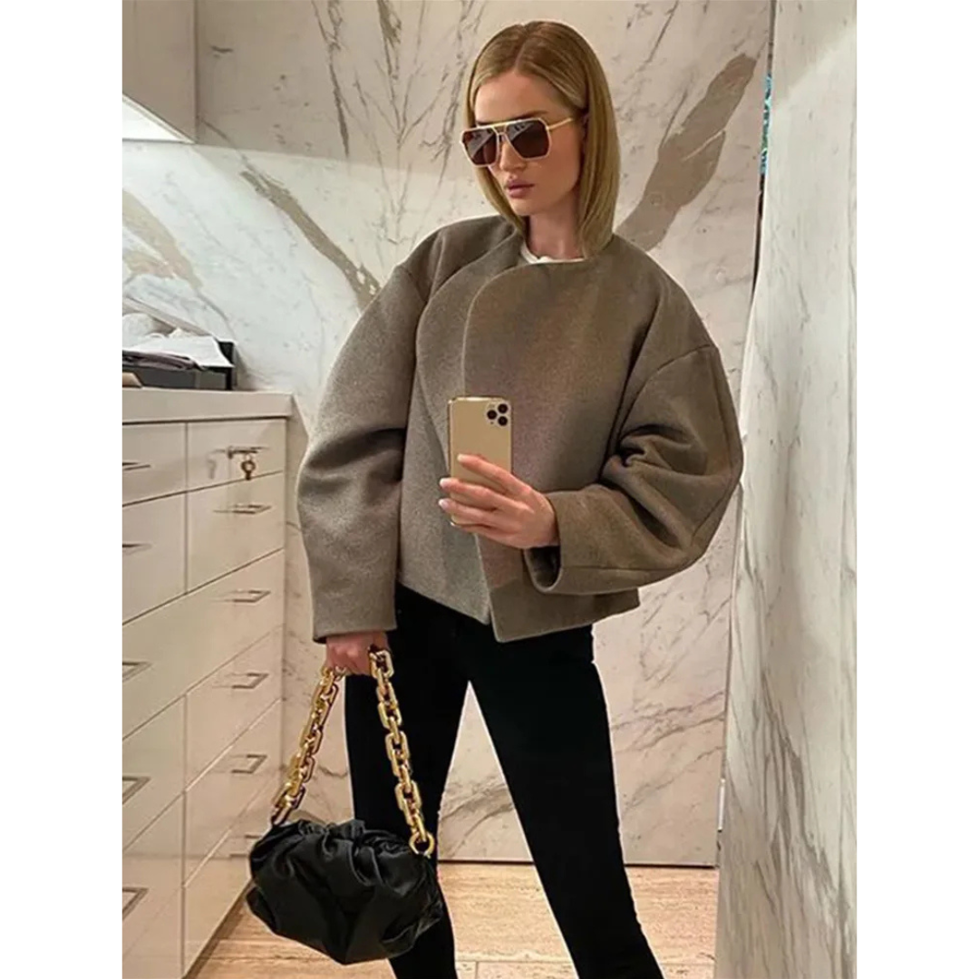 WW | Elegant Short Warm Oversized Coat