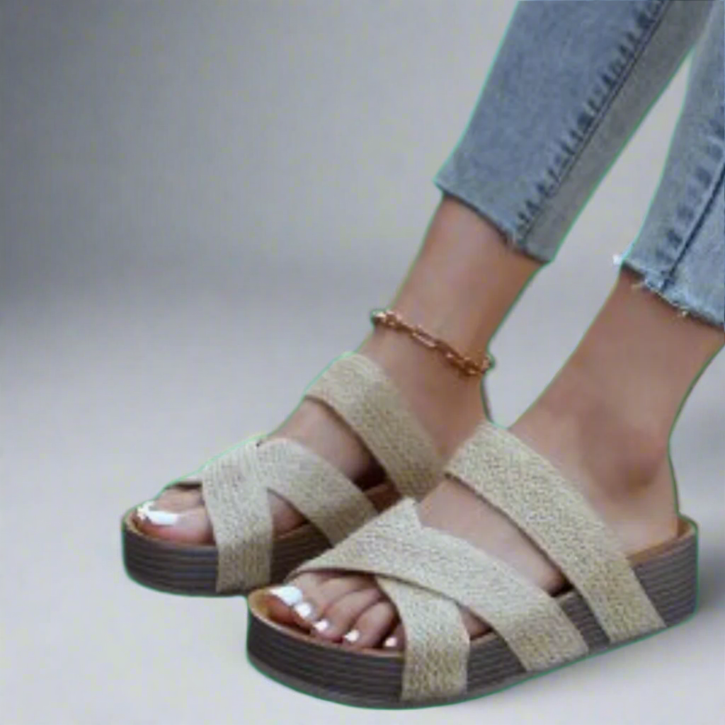 Tindra™ | Orthopaedic sandals
