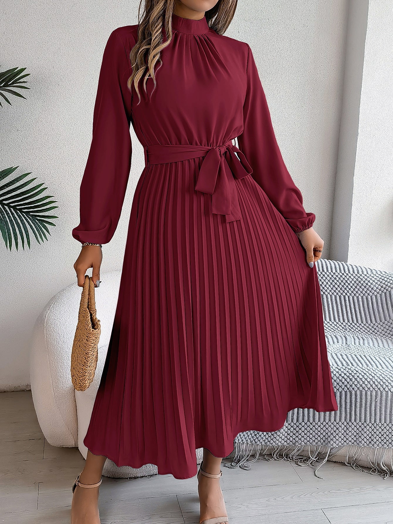 WW | Elegantes Und Zeitloses Plissee Kleid