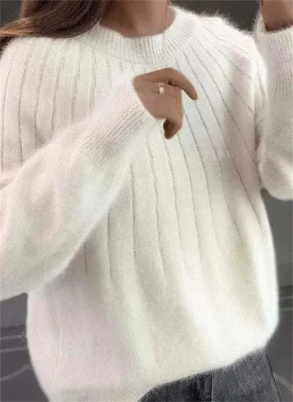 WW | Fluffy knit sweater