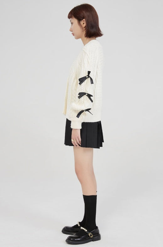 WW | Fashionable Knitted Cardigan with Bow Details
