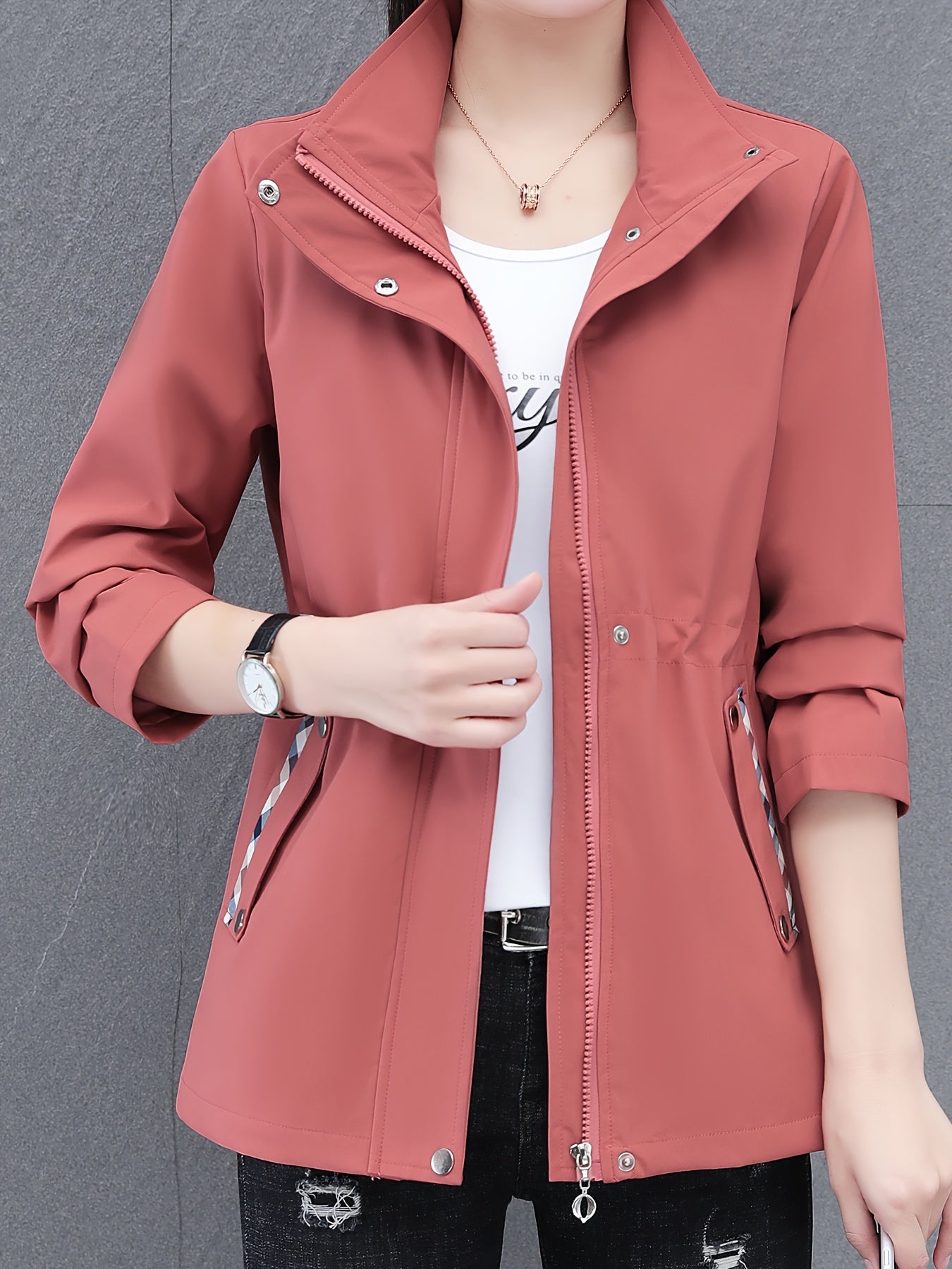 WW | Mode Rosa Reißverschlussjacke mit Kontrast für einen modernen Look
