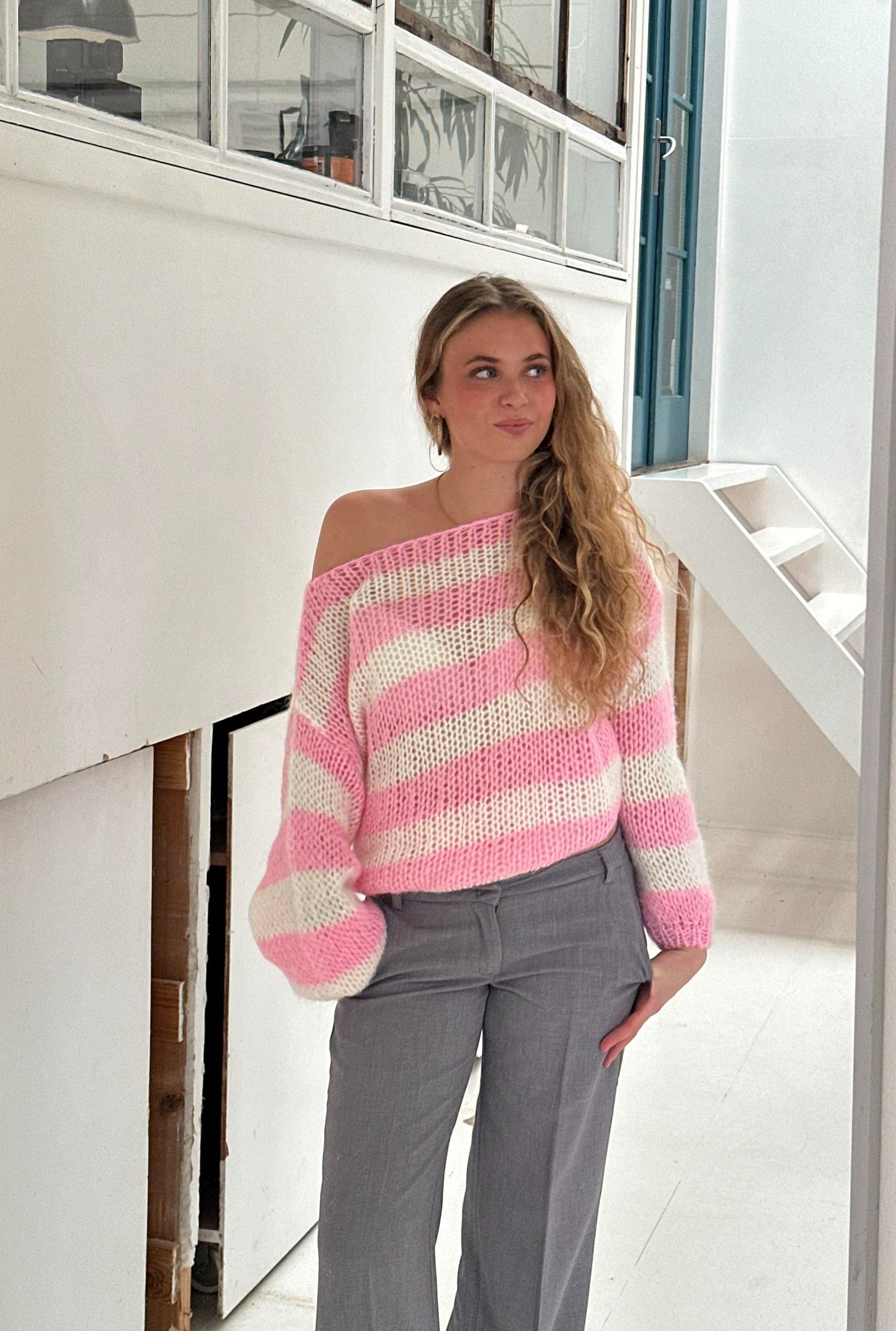 WW | Soft Knitted Chic Sweater